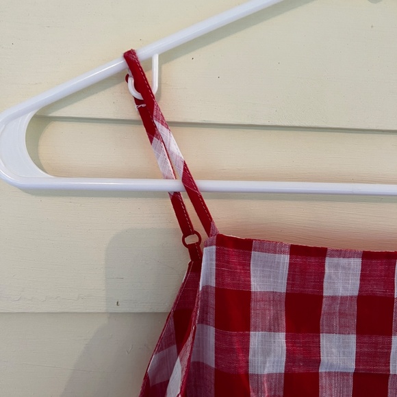 *NWT* ALTAR'D STATE Red & White Checkered Sleeveless Top w/Buttons - Picture 4 of 11